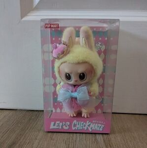 POP MART The Monsters Checkmate Queen